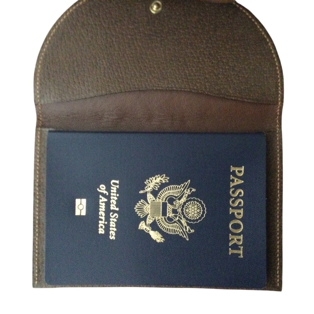 Vintage Gucci Accessory Collection Passport Holder - Picture 5 of 8